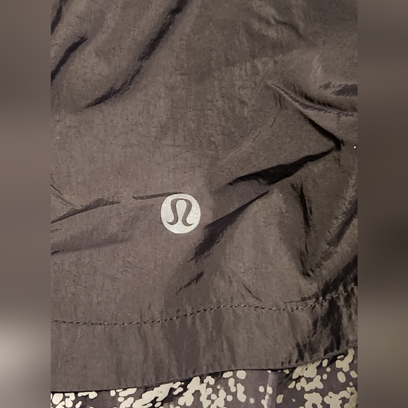 Lululemon Ride And Reflect Soulcycle Jacket. Size XS/S. Great Condition. - Picture 3 of 7